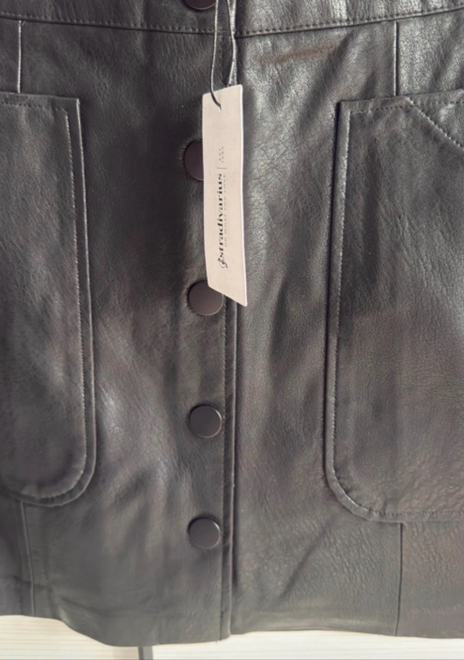 Saia de couro preto da Stradivarius (Tamanho 40) – photo 4